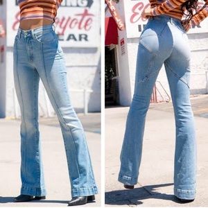 NWT REVICE Venus Star Butt Flare Eclipse Light Blue Wash Jeans 26